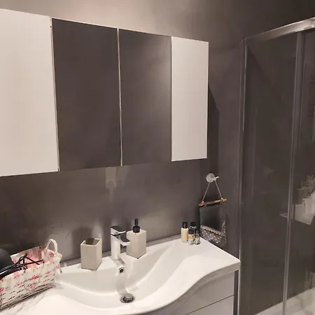 La Casa Di Kosta - *